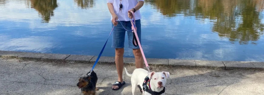 Hailee the pet sitter and dog walker Cover Image