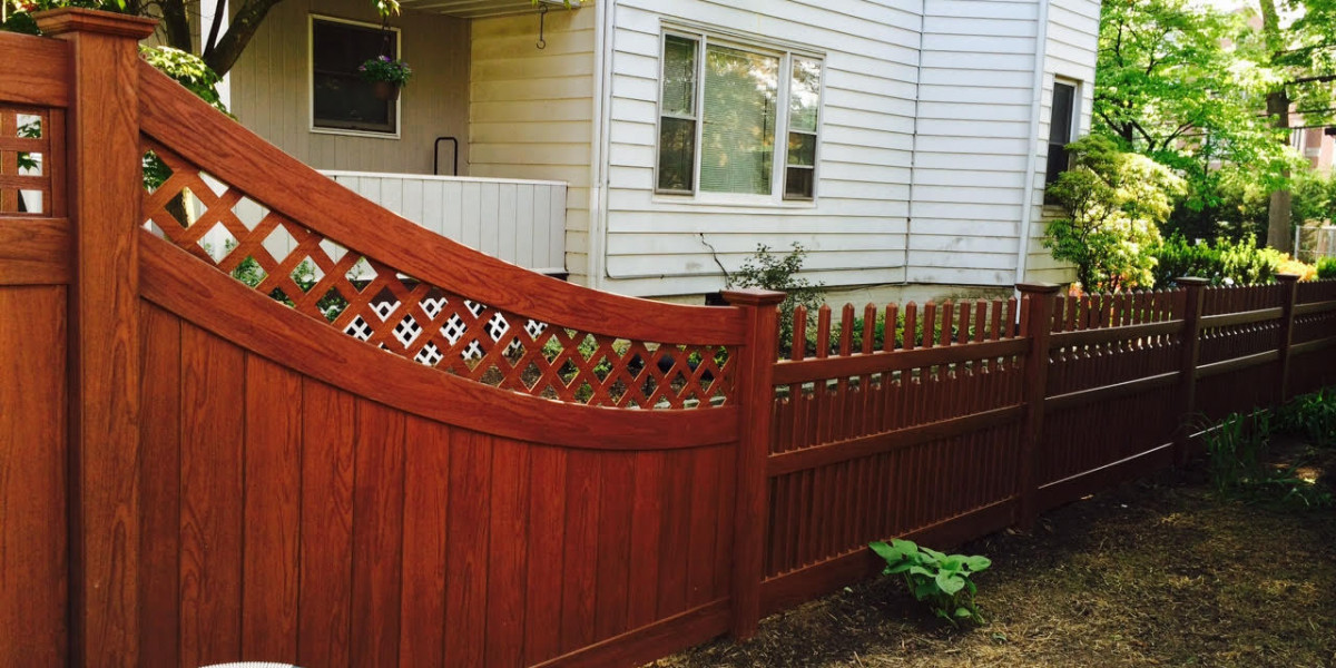 The Benefits of Vinyl Fencing in Westchester County: Durable, Stylish, and Low-Maintenance Solutions