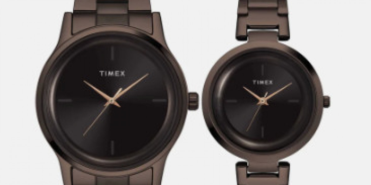 Couple Watches: The Best Branded Sets to Match Your Style for Any Occasion