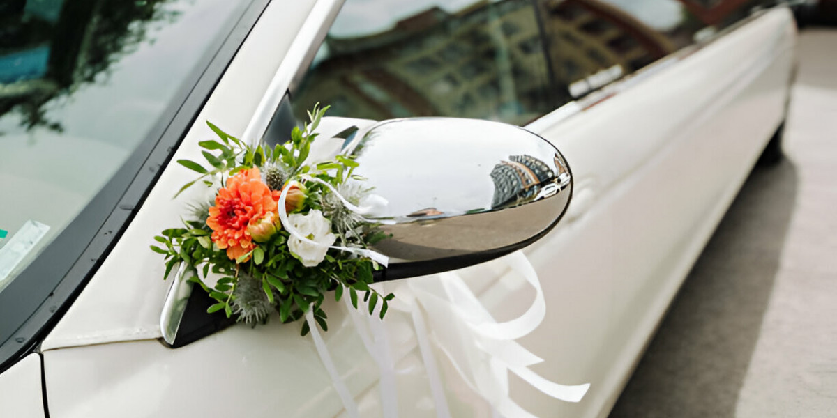 Wedding Limo Service Canada Arrive in Elegance and Style