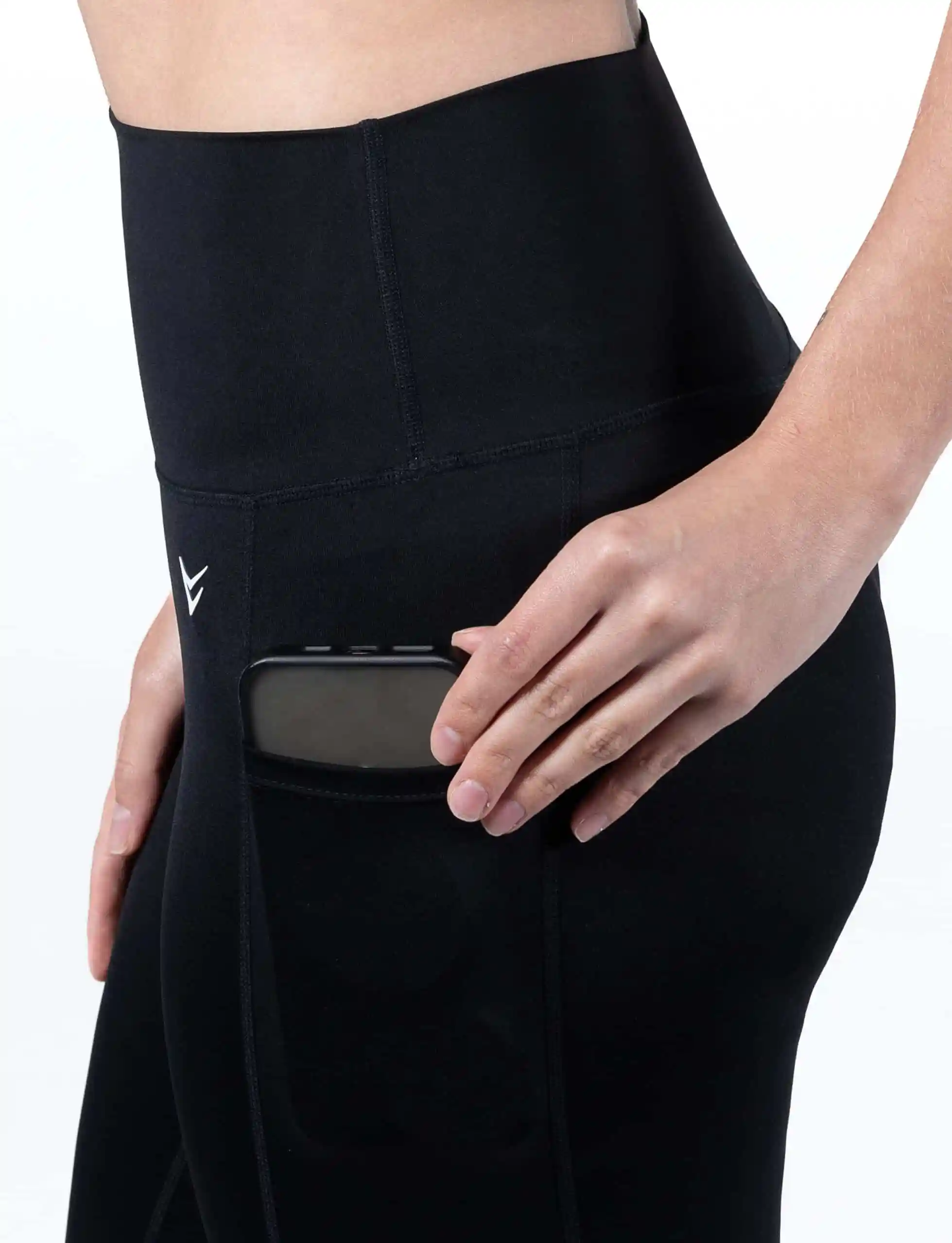 The Best Travel-Friendly Leggings That Keep Your Passport and Phone Handy - Fresh Voice Hub- Guest Posting Site