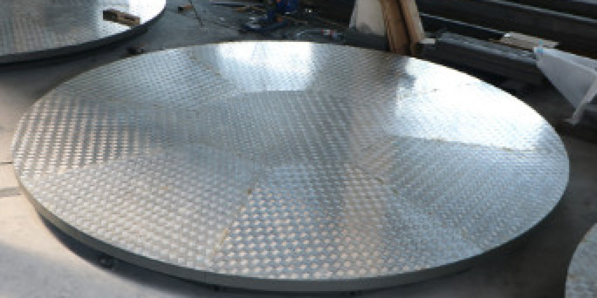 Effortless Parking and Space Optimization with a Modern Car Turntable