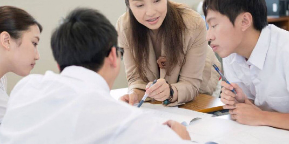 Mastering the Language: Why Chinese Tuition for Secondary Students Matters